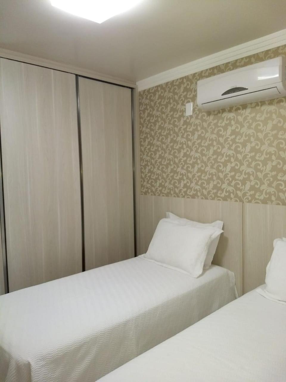 Apartamento 207, Edificio Kaluy Appartement Florianópolis Buitenkant foto