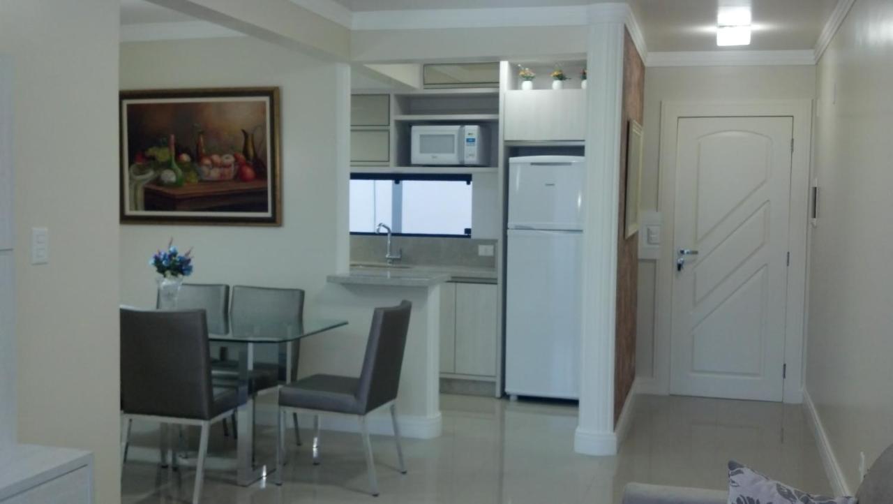 Apartamento 207, Edificio Kaluy Appartement Florianópolis Buitenkant foto